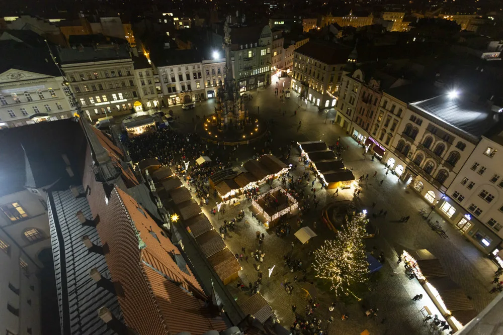 Vánoční trhy v Olomouci zvou i na procházku po vyhlídkových místech