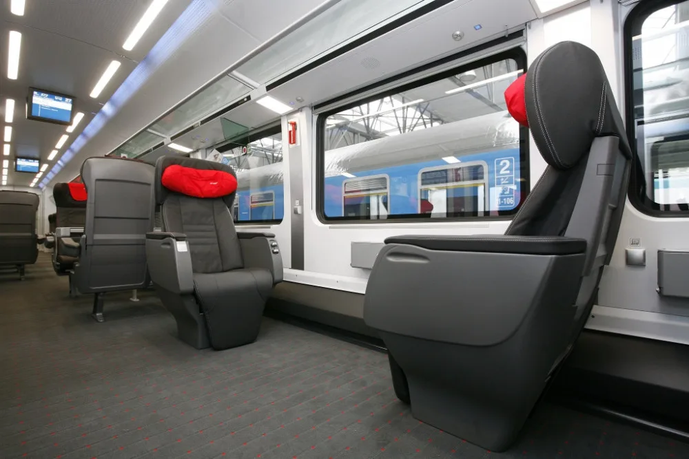 Cestující mezi Ostravou, Olomoucí a Prahou budou moct jet i vlaky railjet a InterJet
