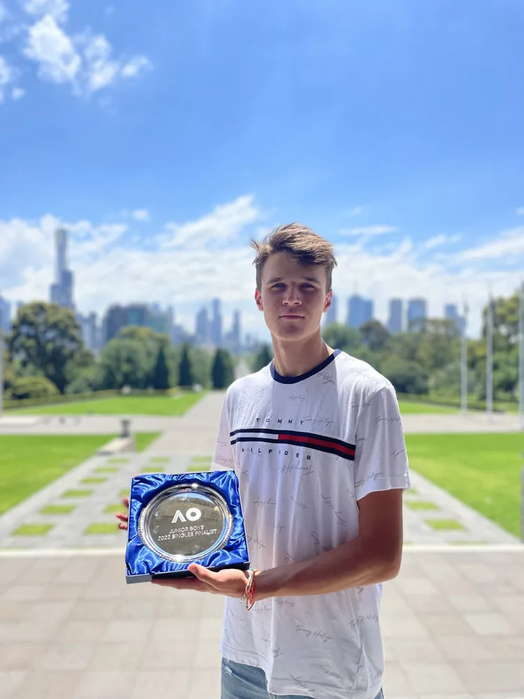 Setkání s Djokovičem a závěr sezony plný triumfů. Prostějovský talent Menšík zažil výjimečný rok