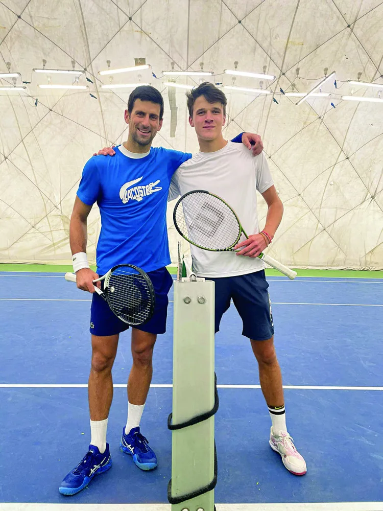Setkání s Djokovičem a závěr sezony plný triumfů. Prostějovský talent Menšík zažil výjimečný rok