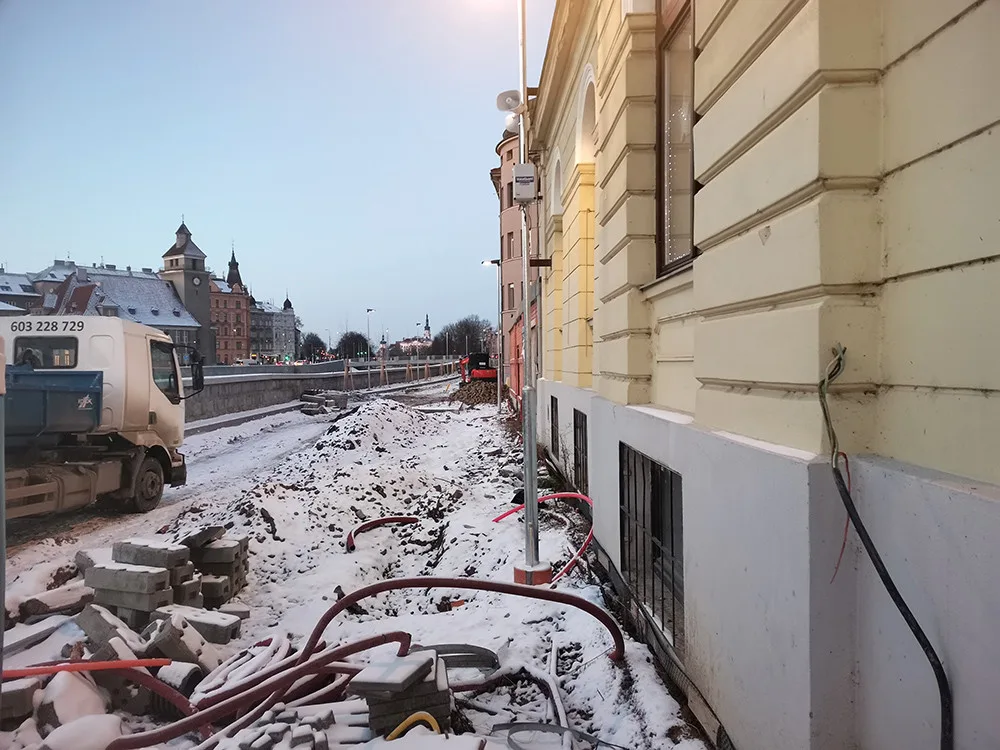Protipovodňové dílo u centra Olomouce je hotové. V okolních ulicích se ale uzavírky ještě protáhnou