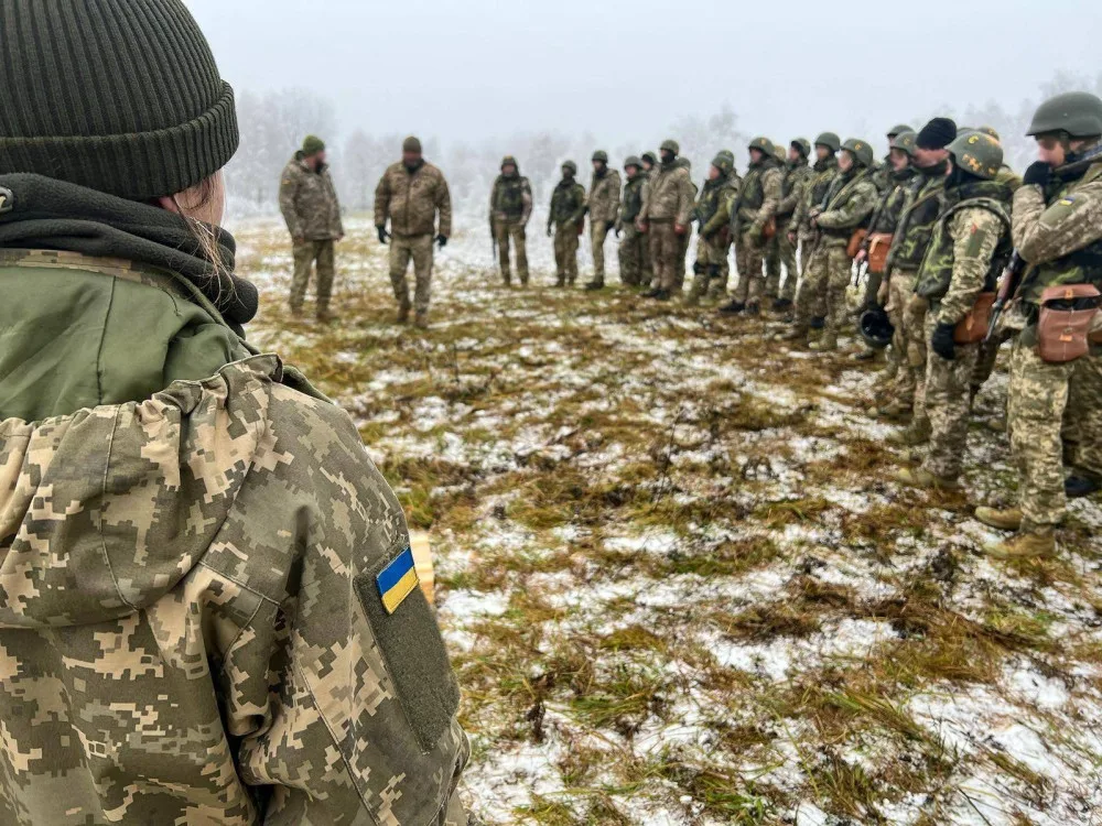 Na Libavé dnes skončilo první kolo výcviku ukrajinských vojáků. Vrací se do války proti ruskému agresorovi