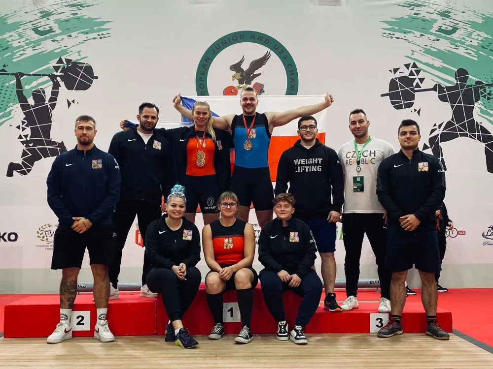 Arnošt Vogel z Haňovic vybojoval na mistrovství Evropy juniorů ve vzpírání bronz