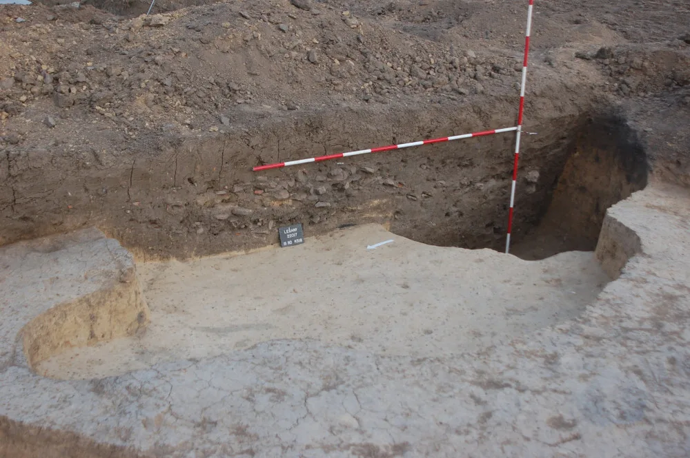V Lešanech archeologové našli důkazy o středověké vesnici, která předchází první písemnou zmínku o dvě století
