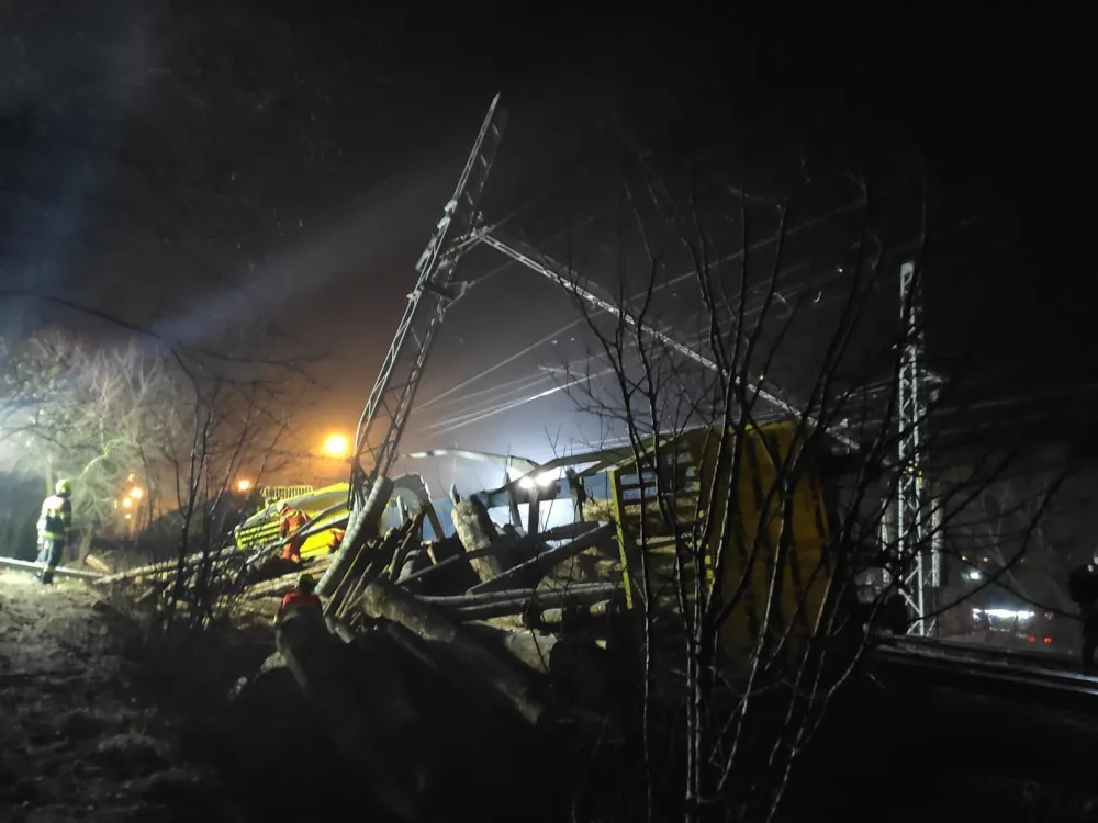 Střet nákladních vlaků u Přerova způsobil neproškolený strojvedoucí. Místo výcviku pracoval jako pilot letadla