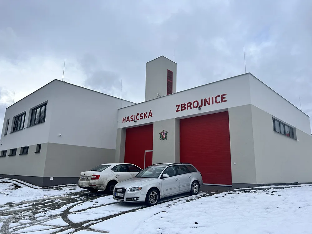 Dobrovolní hasiči z Jeseníku vyhlížejí stěhování. Moderní zbrojnice je hotová