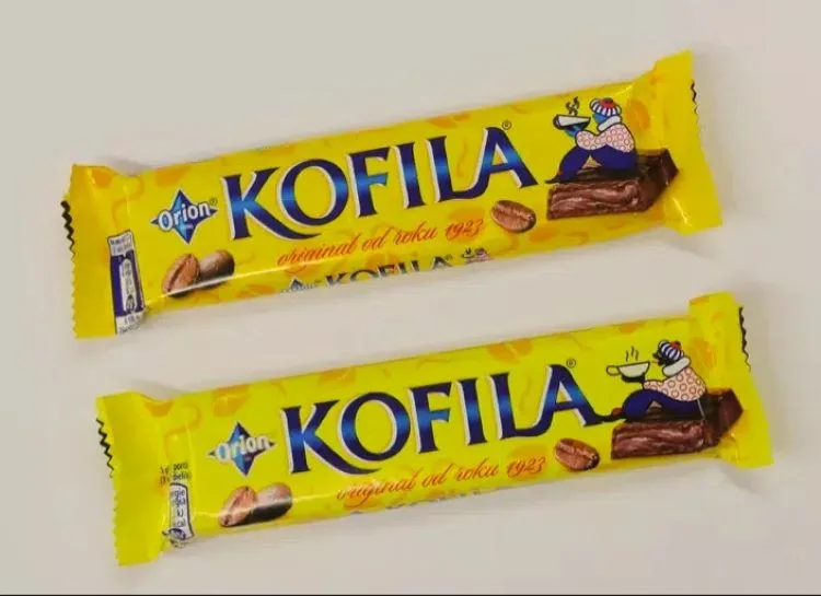 Mouřenína na obalu Kofily nahradil Šmoula s modrým obličejem. Důstojnost neurážel, míní kritici
