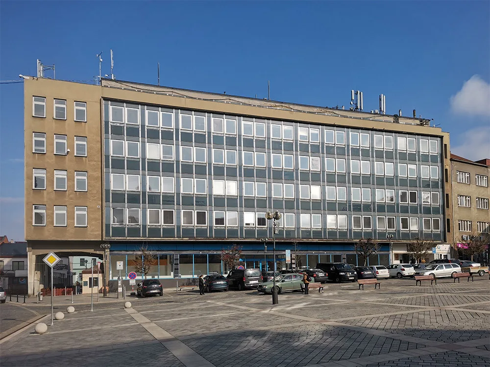 Administrativní budova bývalého Emosu na přerovském náměstí T. G. Masaryka