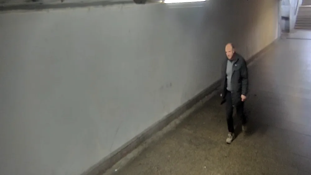 Policie pátrá po identitě muže z olomouckého podchodu. Případ halí tajemství