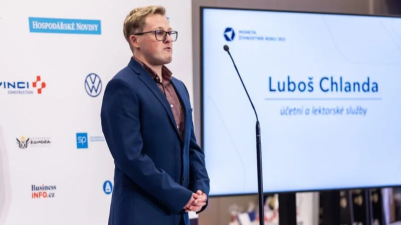Luboš Chlanda již pomohl stovkám studentů s výukou účetnictví. Nabízí i kompletní služby pro podnikatele