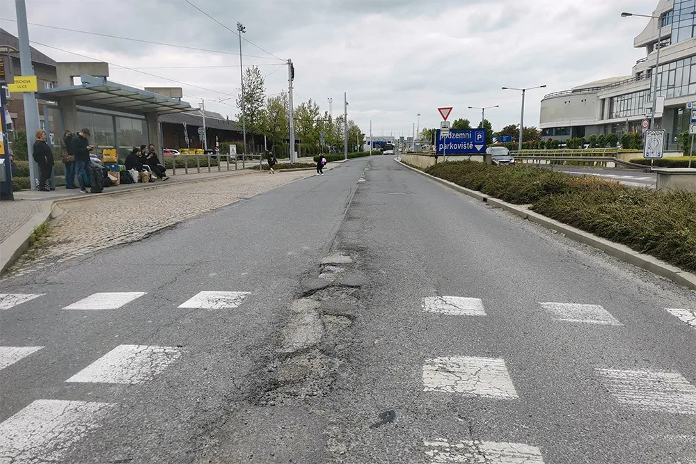 U hlavního nádraží ulici začne další fáze oprav komunikace. Práce ovlivní zejména autobusovou dopravu