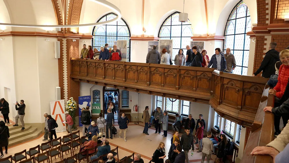 Úspěšný start pro Červený kostel: Po rekonstrukci přilákal davy, chystá se kavárnička i prohlídky