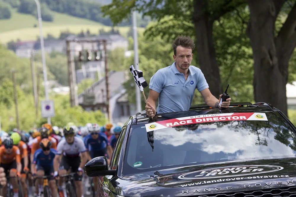 Budoucí cyklistické hvězdy čeká čtyřdenní test v Jeseníkách. Motoristy mohou přibrzdit uzavírky