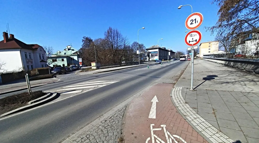 Řidiči pozor, část Jeremenkovy se ode dneška zavírá. Objížďka je dlouhá a kmplikovaná