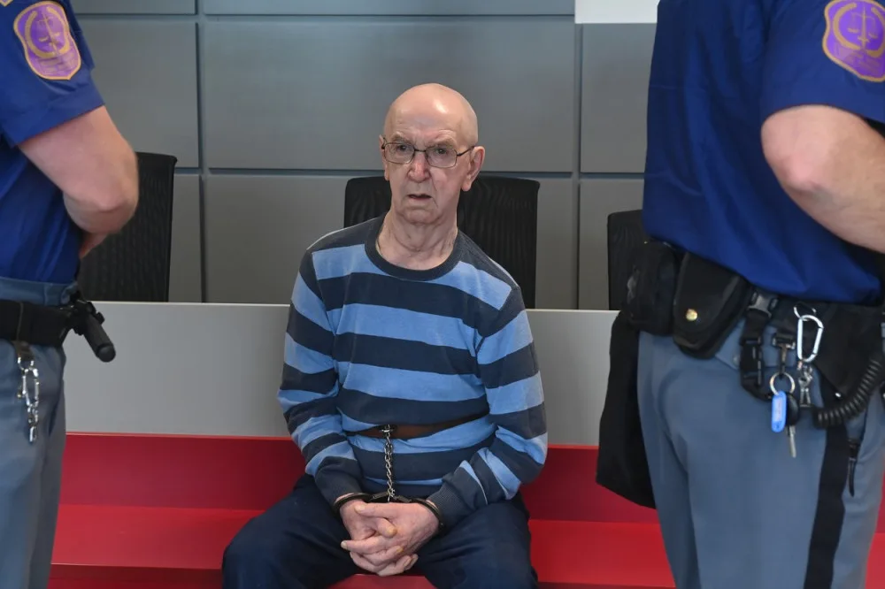Recidivista doživotí za popravu pracovnice olomoucké herny nepřijal. Proti vině i trestu se odvolal