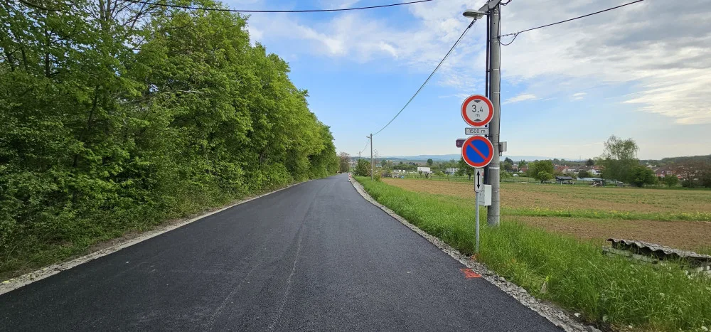 Silničáři opravili komunikaci, kterou zničily nákladní automobily při stavbě D1 v Přerově