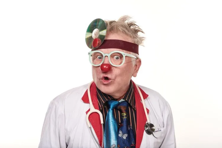 Vytvořit humor z ničeho a rozesmát i dítě, kterému do smíchu není. František Nedbal mluví o klaunování jako o práci snů