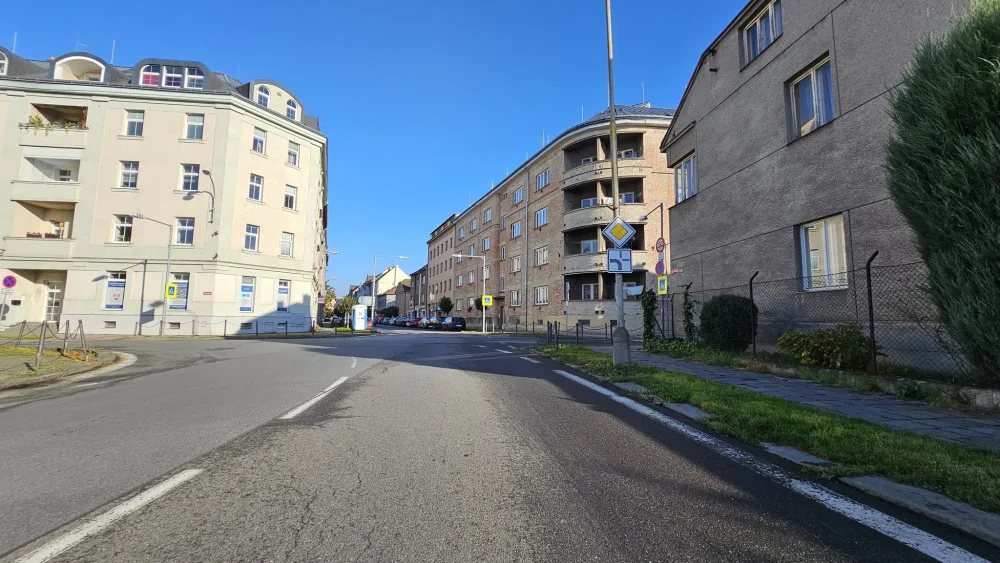 V centru Přerova se řidiči musí ode dneška připravit na komplikace. Město bude opravovat křižovatku