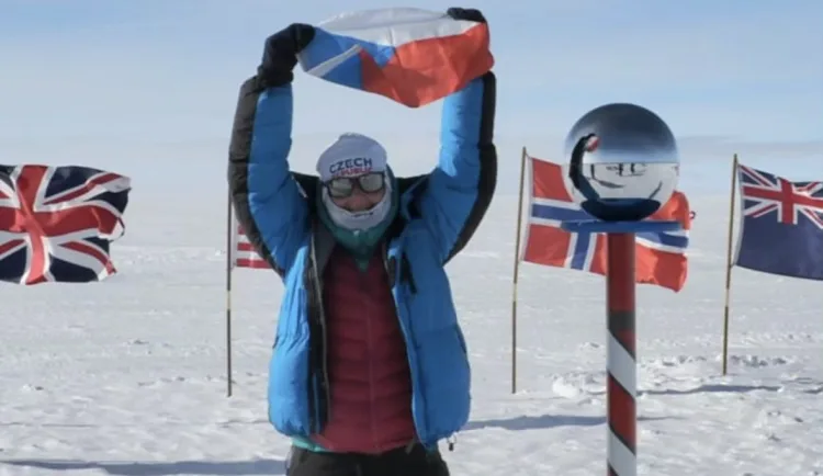 Zubní lékařka loni zdolala jako třetí Češka Mount Everest. Teď dobyla Jižní pól a čeká ji výstup na nejvyšší horu Antarktidy