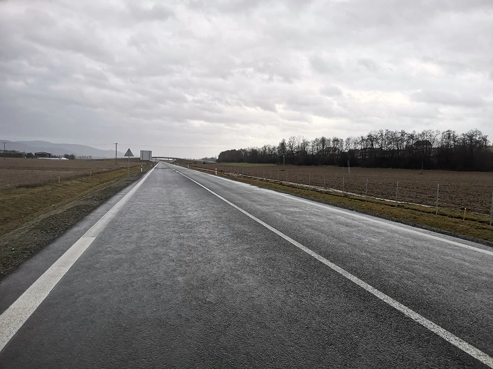 Nový úsek silnice I/11 z Chromče do Postřelmova
