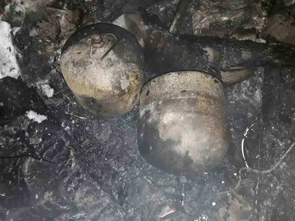Ve Všechovicích hořel rodinný dům, na půdě explodovala plynová láhev. Příčinou je nedbalost