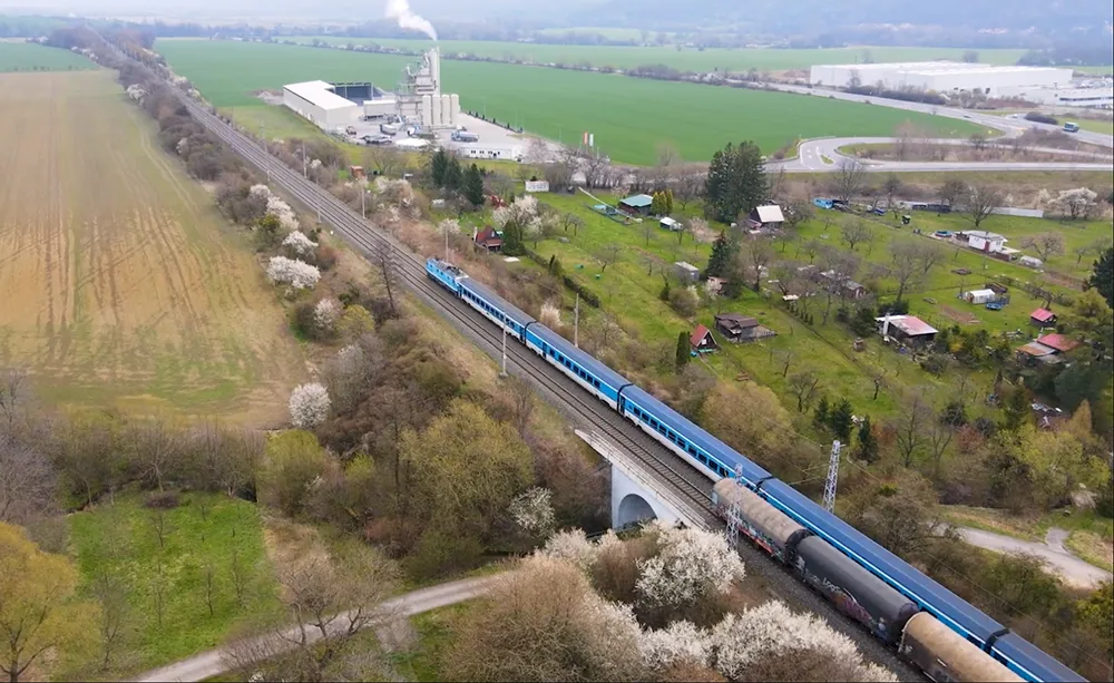 Železniční viadukt Jezernice - ilustrační foto