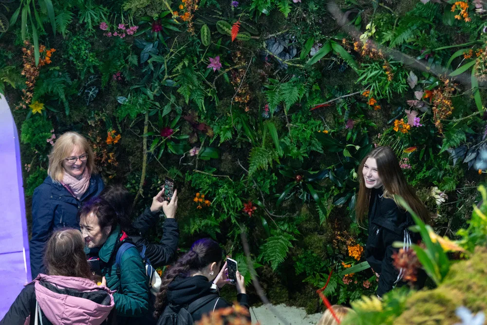 FOTOGALERIE: Vesmírná hlavní expozice i zahradnické trhy. Začala jarní Flora Olomouc