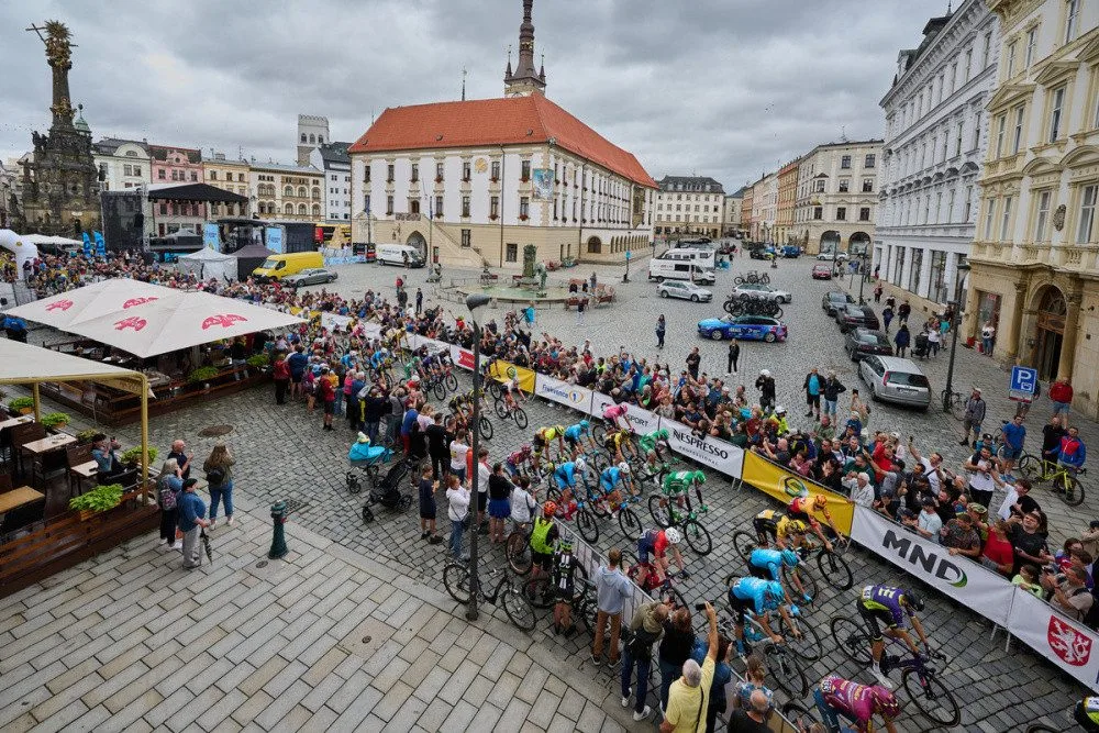 Ještě nabitější startovka a nové trasy. Cyklistická Czech Tour letos láká na atraktivní novinky