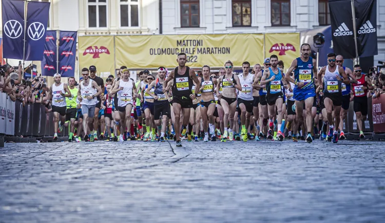 size3-16868371310387-124-pulmaraton-dnes-ovladne-olomouc-prinese-omezeni-mhd-a-rovnez-uzavrene-ulice