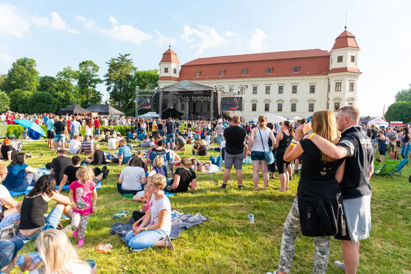 Holešovská Regata láká na Kollera, Desmod, Leoše Mareše i soutěž plavidel