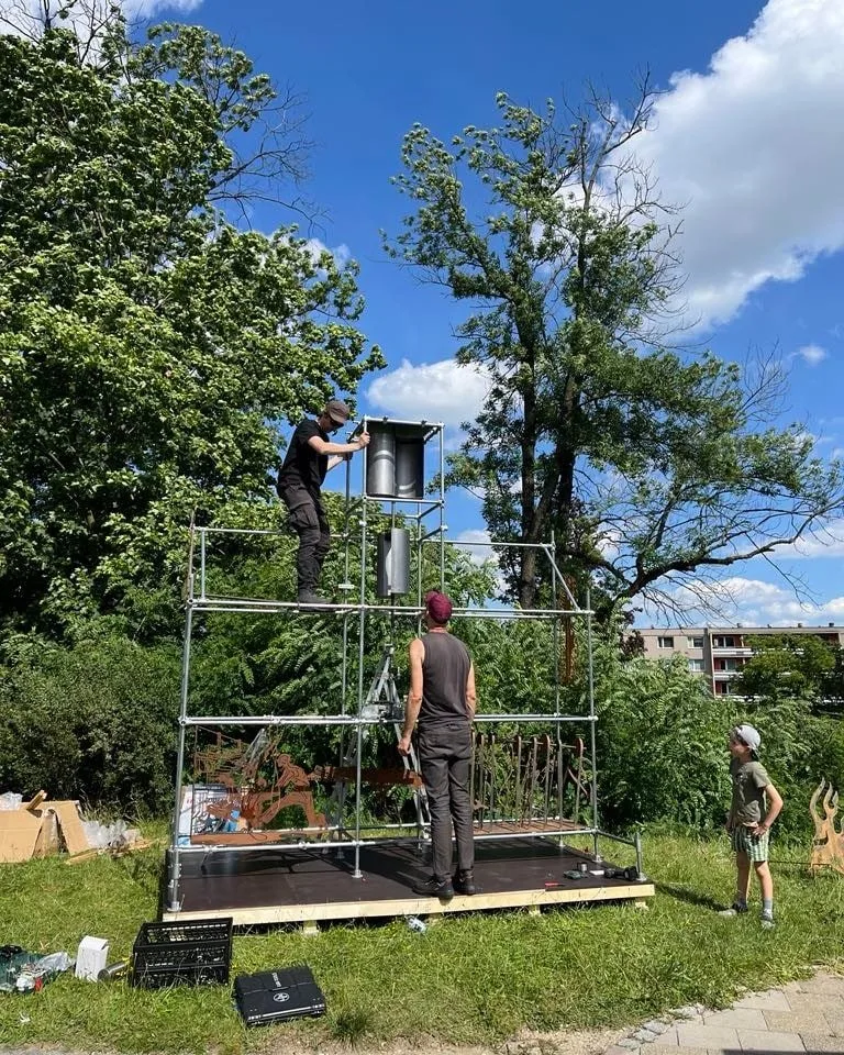 ANKETA: Garáže na Horním náměstí? Nové umělecké instalace v Olomouci budí velkou pozornost