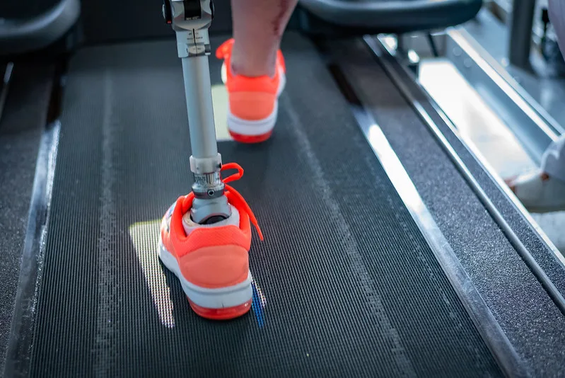 Šance pro pacienty po úrazech a mozkových příhodách. Fakultní nemocnice modernizuje rehabilitaci