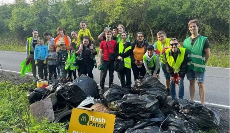 size3-1719568040389-2-trash-patrols-brazdi-ulice-mest-pri-mcdonalds-restauracich-po-cely-rok
