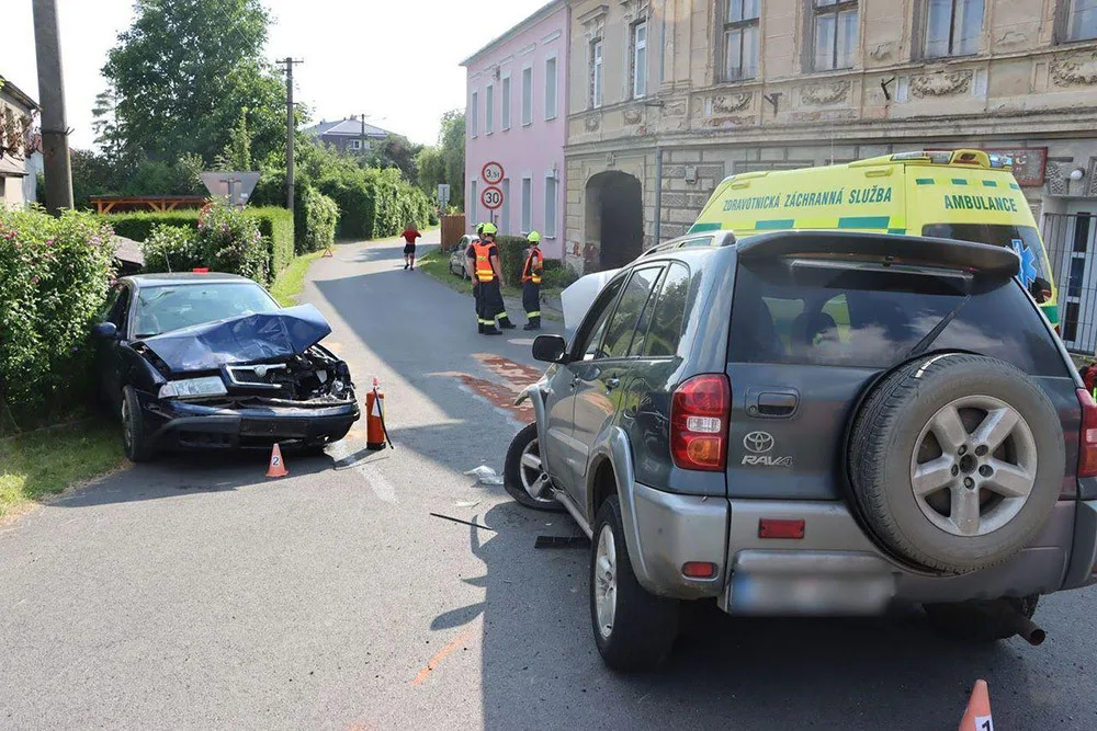 Dopravní nehoda v obci Dlouhá Loučka v okrese Olomouc