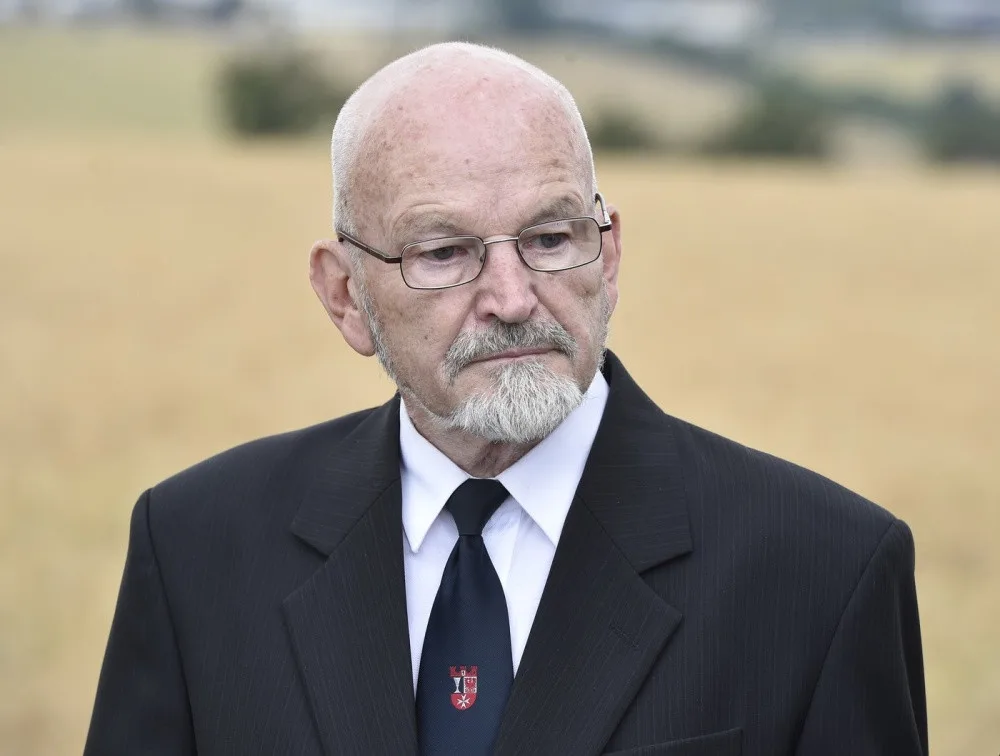 Zemřel významný historik František Hýbl. Odkryl hrůzné události na Švédských šancích u Přerova