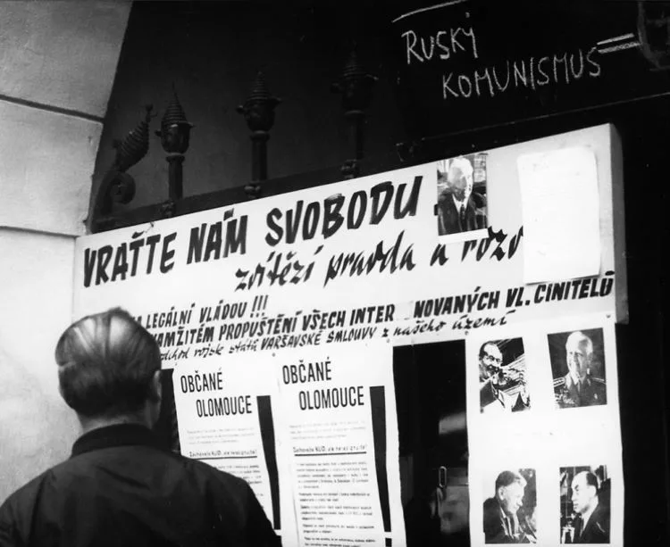 FOTOGALERIE: Jak před šestapadesáti lety vypadala a probíhala sovětská okupace v Olomouci?