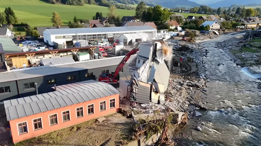 Demolice trafostanice v Bělé pod Pradědem