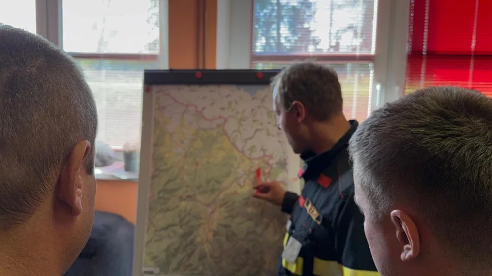 VIDEO: Povodně z výšky. Hasiči pomocí dronů vytváří mapy zaplavených území na Jesenicku