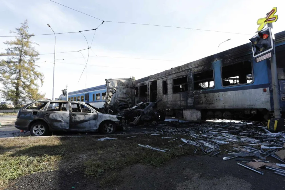 Přejezd v Divišově ulici projde rekonstrukcí. Od pondělí se tramvaje do Pavloviček nedostanou