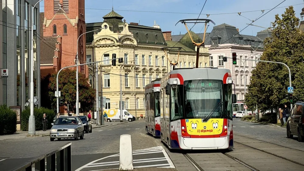 Pozor na falešné půlroční jízdenky na MHD v Olomouci za dvě eura. Je to podvod, varuje dopravce