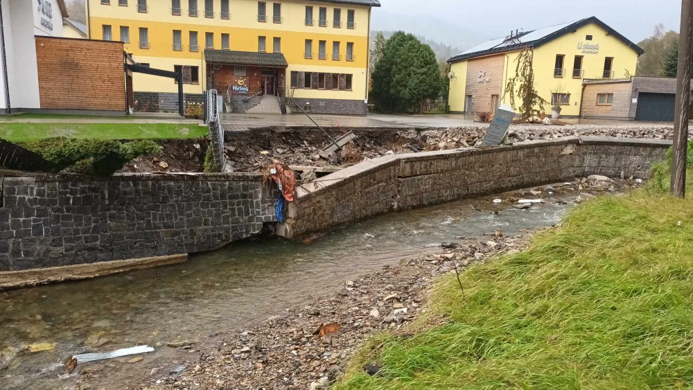 Měsíc od zničujících povodní. Hlavně na Jesenicku úřady uvažují, že někde by mohla zůstat nová koryta