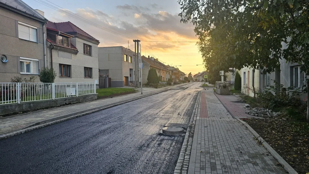 Oprava silnice v přerovské místní části Kozlovice