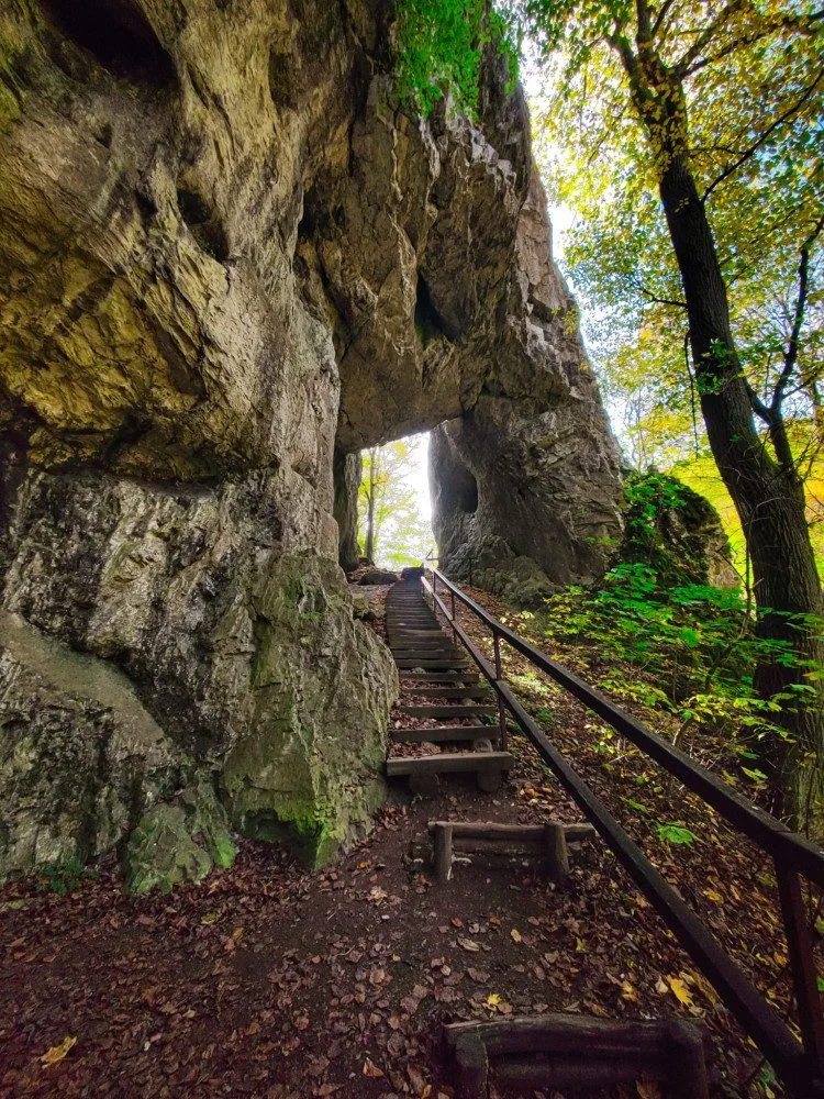 TIP NA VÝLET: Naučná stezka Špraněk. Jde o příjemnou procházku kolem Javoříčských jeskyní
