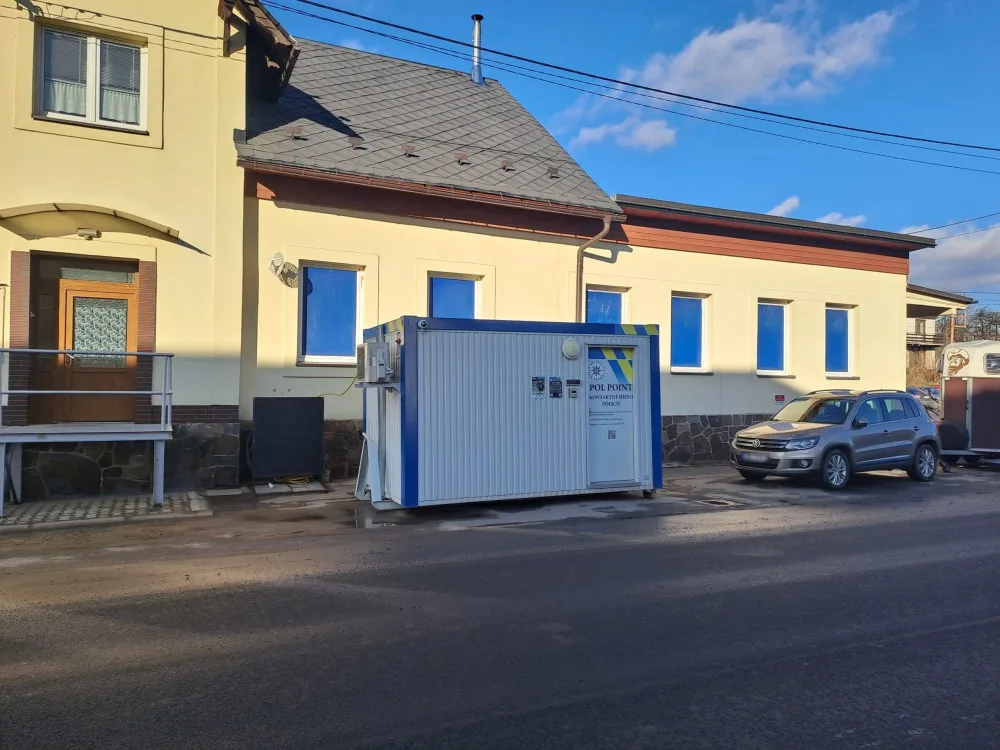 První Pol Point v kraji. V České Vsi se občané mohou s policií spojit videohovorem