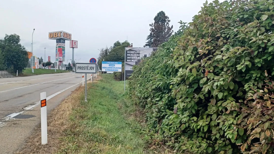 černé bilboardy