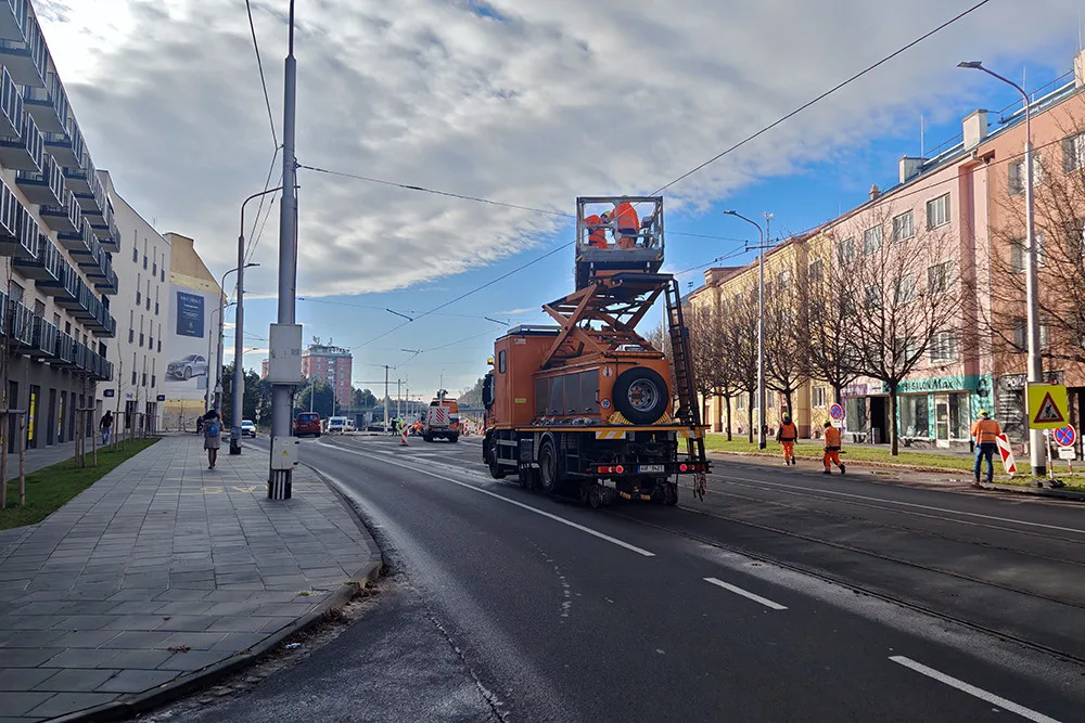 Rychlejší jízda a nižší hlučnost. Modernizace tramvajové trati v Olomouci míří do finální fáze