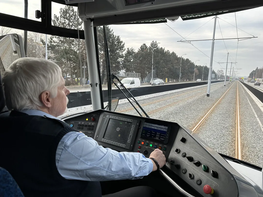Po zmodernizované trati v Olomouci už sviští tramvaje. Město chystá další významné investice