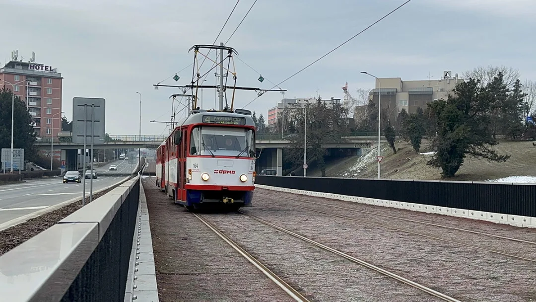 Po zmodernizované trati v Olomouci už sviští tramvaje. Město chystá další významné investice
