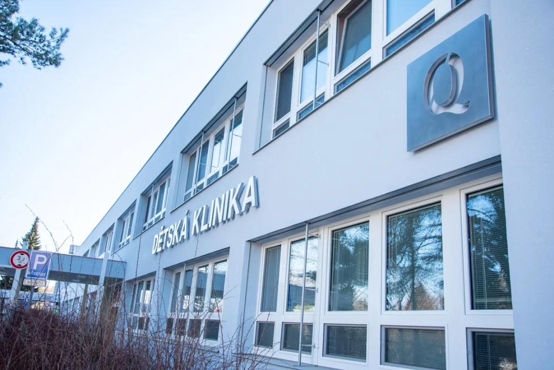 Dětská klinika v šetrném kabátě a s novými ambulancemi. FN OIomouc investovala přes 200 milionů