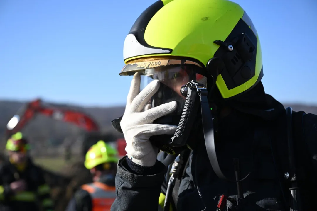 Toxický benzen, který unikl z havarovaného vlaku na Přerovsku, zasáhl podzemní vody